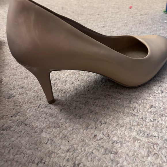 Nude pumps - Picture 4 of 4